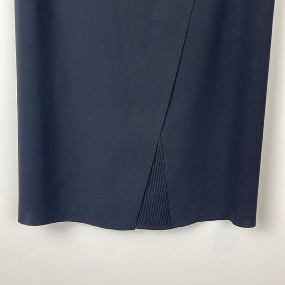 VINCE knee length black pencil skirt size 0 - Picture 3 of 10